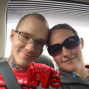 Meet your Posher, Crystal